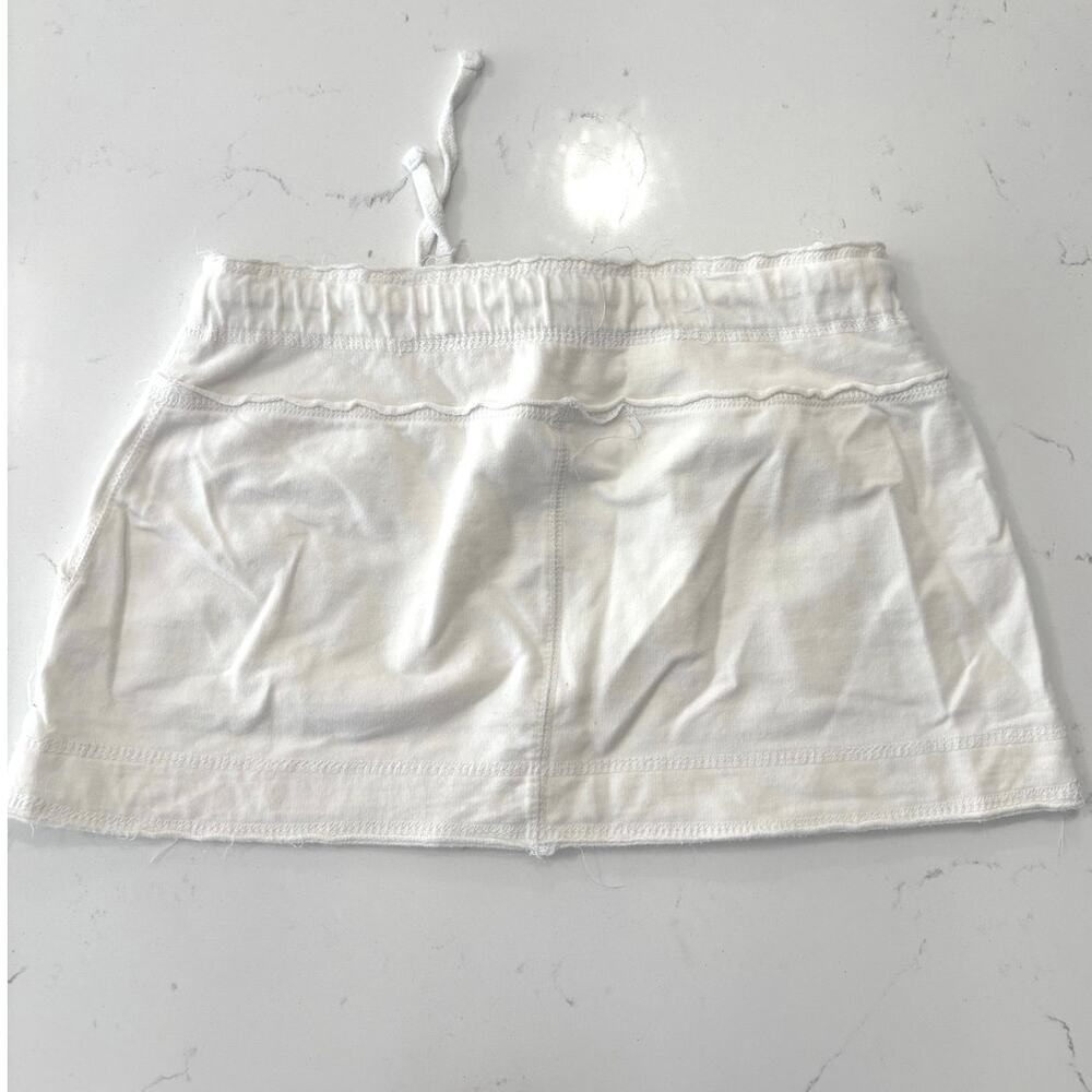 Y2K Urban Behavior white micro mini  skirt sz S preppy streetwear academia - Picture 2 of 6